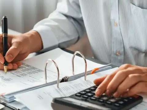 How were the 10-year salary projections calculated?
