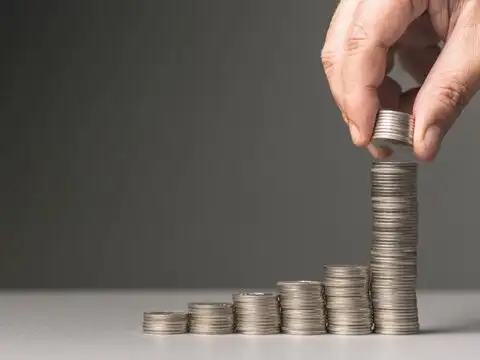 How can a higher increment boost gross salary?