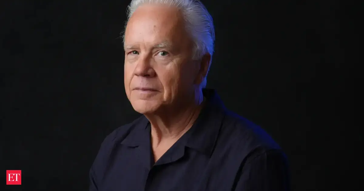 Tim Robbins: Quote of the day by Tim Robbins: 'Notice what no one else ...