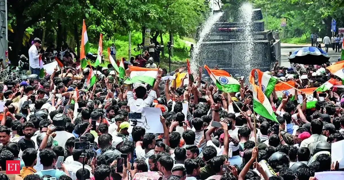 https://img.etimg.com/thumb/msid-133130281,width-1200,height-630,imgsize-425818,overlay-economictimes/articleshow.jpg