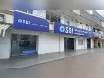 State Bank of India taps dollar bond market with five-year issue: Report<br>