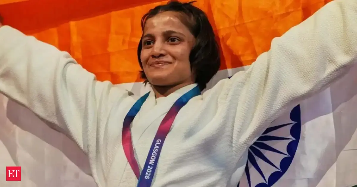 Judoka Asmita Dey felicitated in Tripura after Commonwealth Games gold