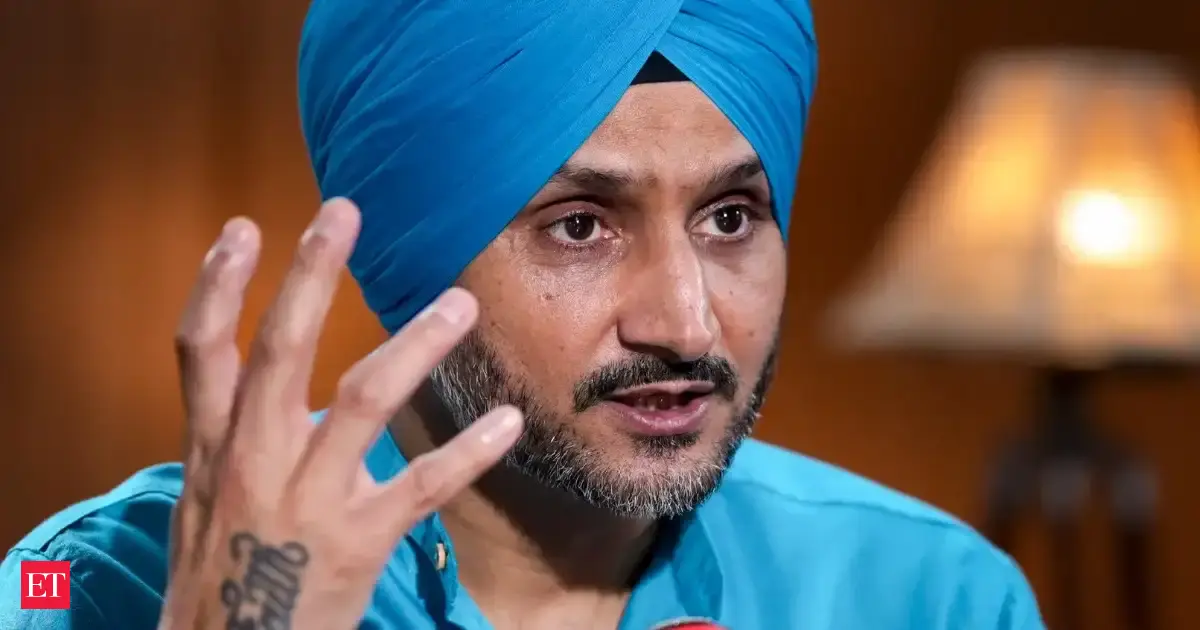 Gambhir is 'badhiya banda' but people can't digest his style sometime: Harbhajan