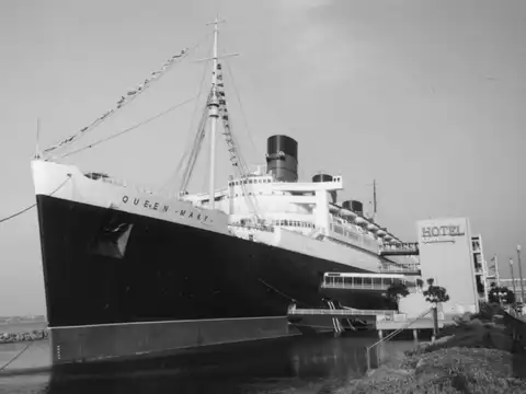 RMS Queen Mary: Long Beach, California