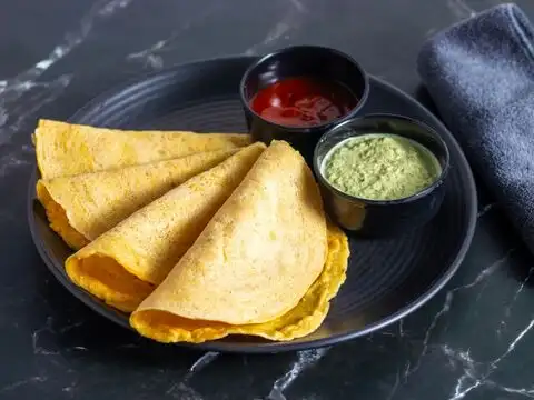 Moong dal chilla