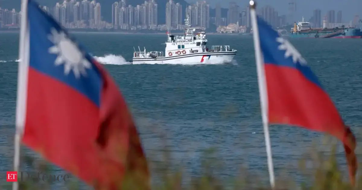 Taiwan detects 11 Chinese aircraft near territory 