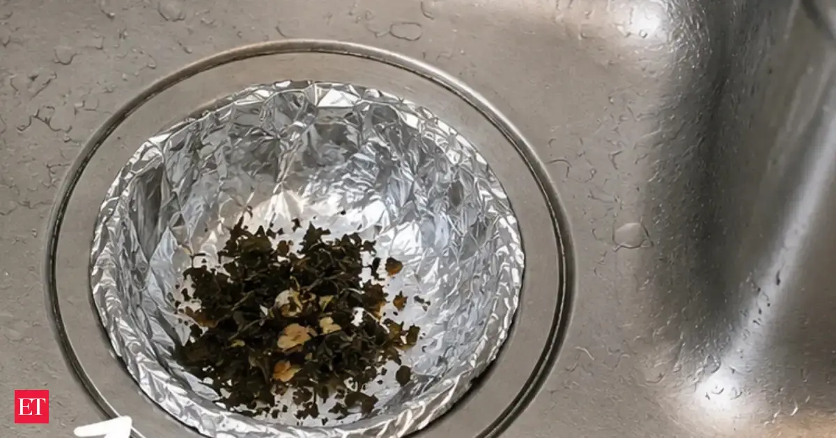 Place Aluminium Foil In Your Sink To Prevent Clogs How To Use This Hack To Keep Drain Problems Away