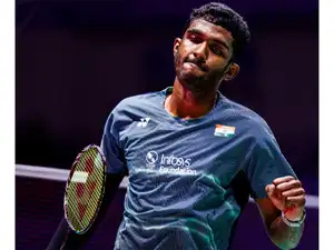 Ayush Shetty stuns World No. 1 Shi Yu Qi in a thriller, reaches Round of 32 at BWF World Championships