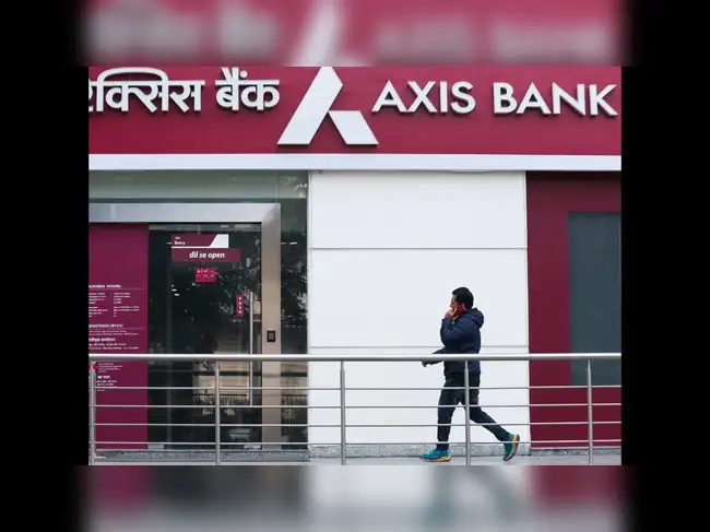 Axis Bank Weighs Raising Stake in its Insurance Venture to 30%