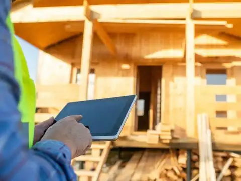 Housing redevelopment checklist: Check the builder&rsquo;s financial strength first