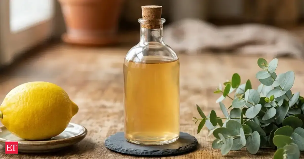 3 Ingredient Diy Floor Cleaner Why This Lemon Vinegar And Eucalyptus Mix Is Becoming A Popular Home Cleaning Hack How It