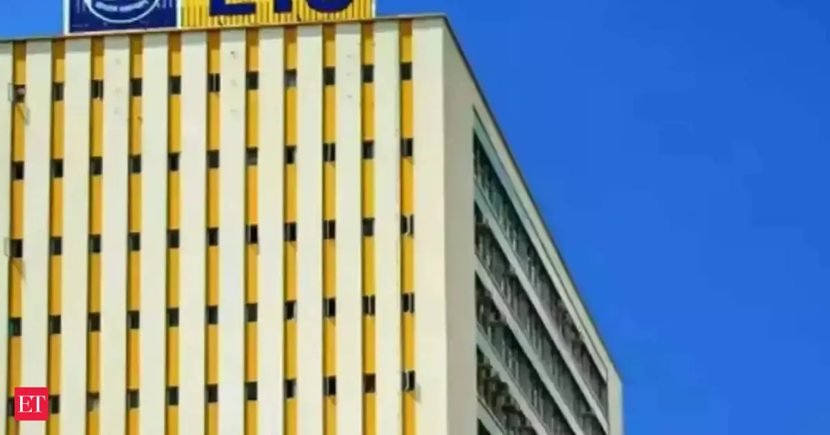 Lic Gets Rbi Nod To Raise Stake In Hdfc Bank To Nearly 10 From 4 11