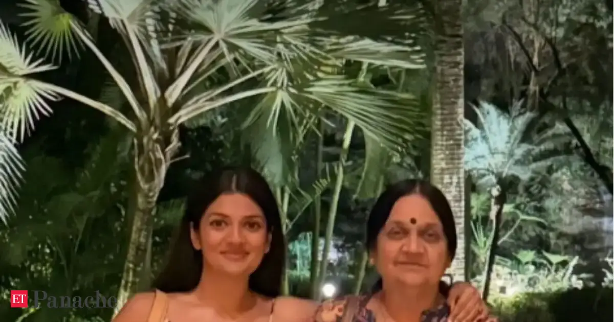 No Iit Iim Techie Who Lived In A One Bedroom Home In Parking Lot Reveals How She Went On To Land Jobs At Microsoft Googl