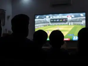 Family's Cricket Night Glow
