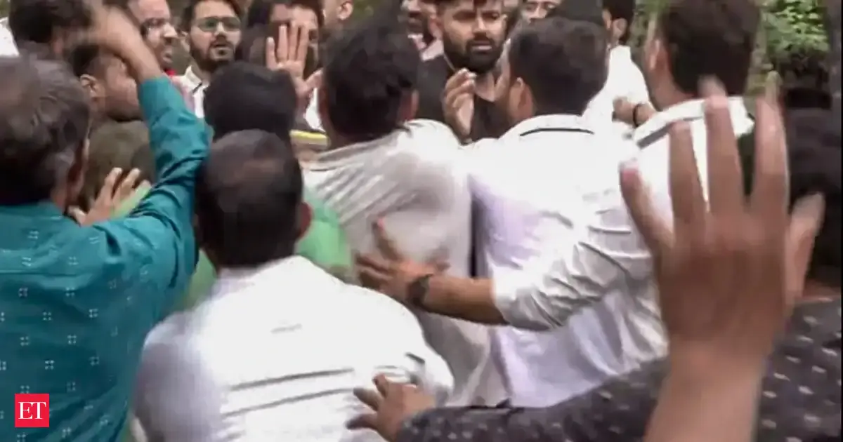 Cjp Workers Including Ashutosh Ranka Beaten Up Cars Damaged During School Visit In Jaipur Dipke Blames Bjp Goons