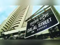 Dalal Street Week Ahead: Selective Buying Favoured as Nifty Remains Range-Bound<br>