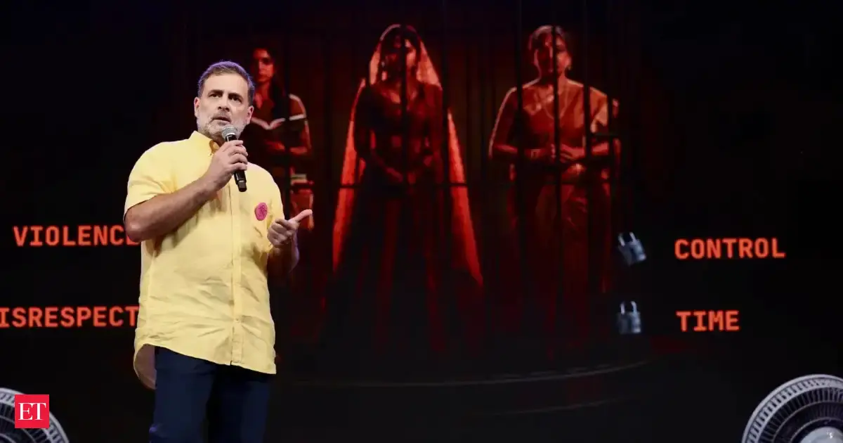 BJP, RSS want to 'cage' women: Rahul Gandhi