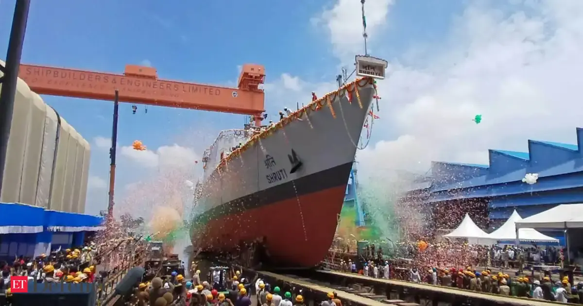 Defence ministry backs shipbuilding, manufacturing