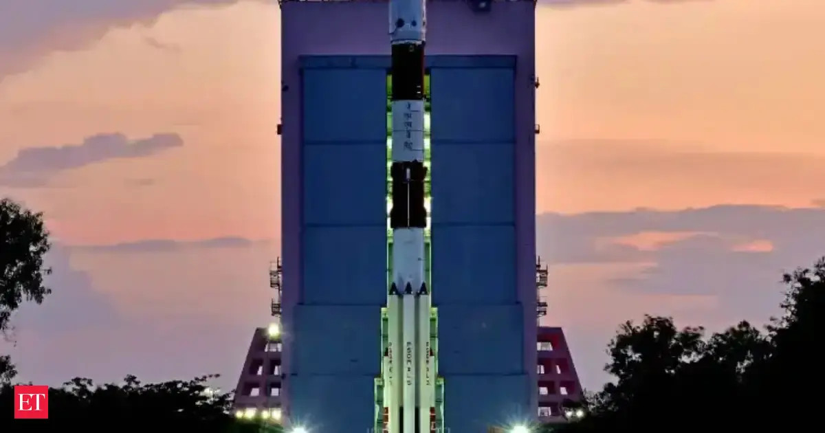 https://img.etimg.com/thumb/msid-133440766,width-1200,height-630,imgsize-60734,overlay-economictimes/articleshow.jpg