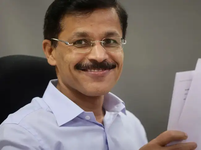 Tukaram Mundhe, Commissioner of the Maharashtra Food and Drug Administration (FDA), addresses the media during a press conference in Mumbai