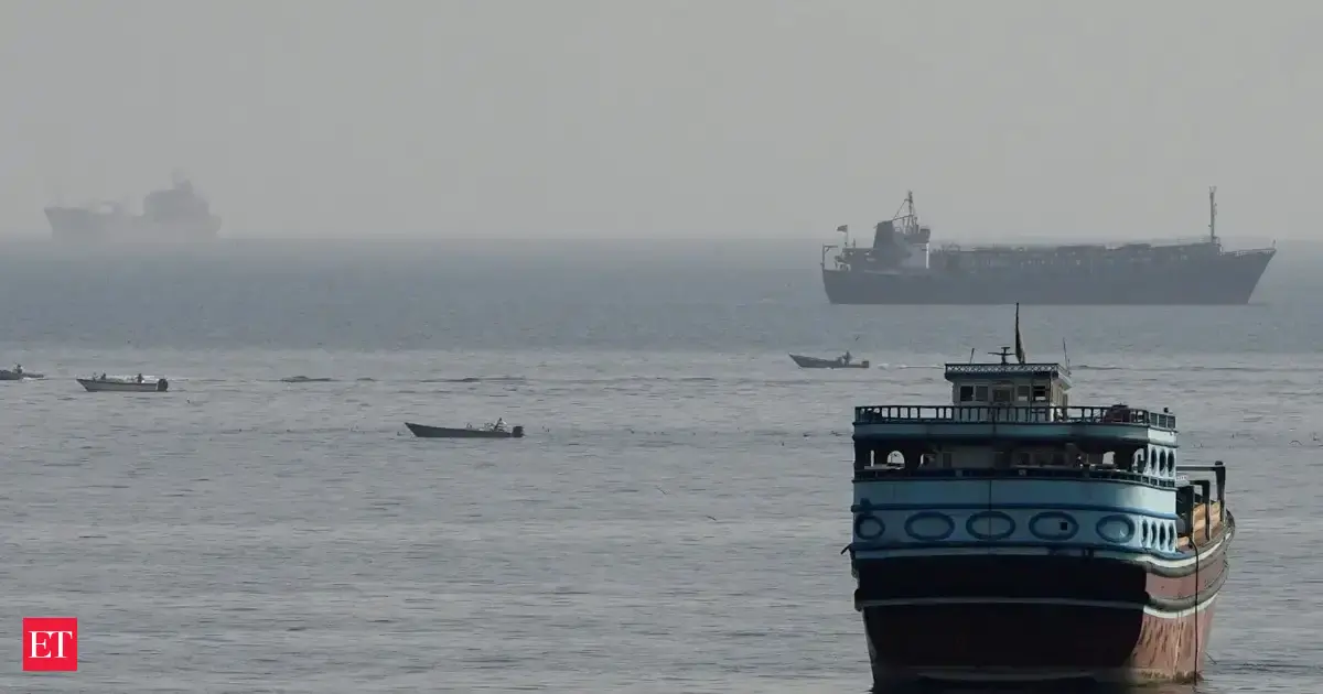 Iran threatens 45 tankers with fines, confiscation in Hormuz escalation