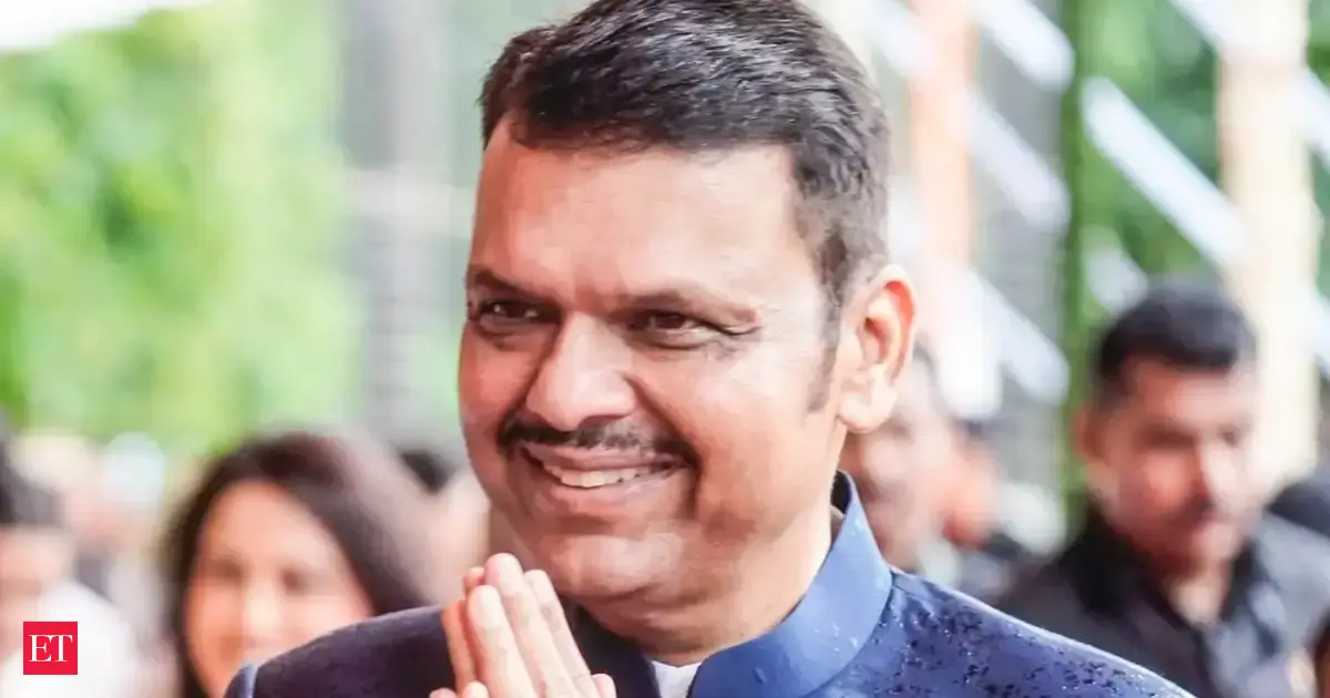 No need to make drivers Marathi experts, basic communication enough: Devendra Fadnavis