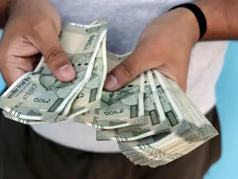 Rs 4 lakh monthly withdrawal from Rs 4.5 crore: Is it sustainable?