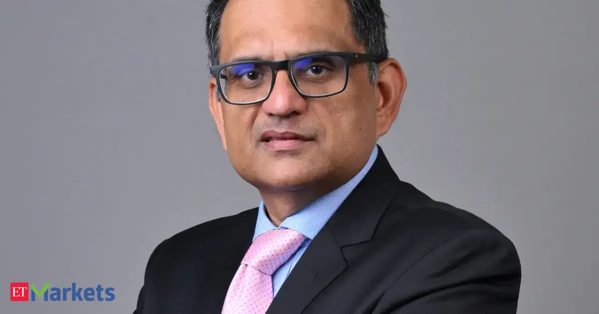 ETMarkets NRI Talk | 50-60% in equities? R Sivakumar Axis MF CIO’s Rs 1 crore NRI portfolio playbook