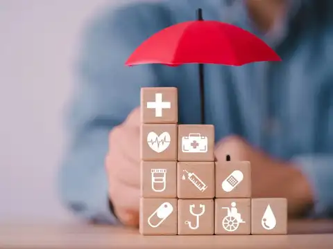 Health insurance top-up vs large cover: Which option is better?