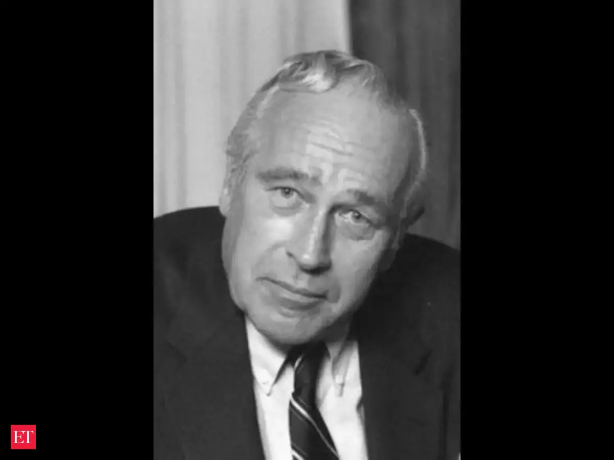 Quote of the Day by Robert Ludlum: 'I have always preferred conflict of individuals over...'- Inspiring life lessons on conflict, individuality, critical thinking and human nature by the creator of iconic spy character Jason Bourne