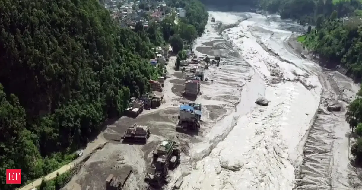 Odisha sets up 24x7 control room as India works to rescue citizens stranded by Nepal flash floods