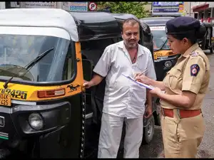 Auto-rickshaw, taxi drivers in Maharashtra to get 1 year to learn Marathi: CM Fadnavis