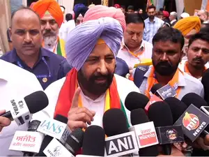 Punjab Elections: Public posturing apart, BJP holds seat-sharing talks with Badal's party