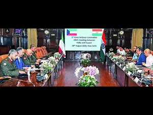 Kuwait Hedges Security Bet, Holds Defence Meet with India