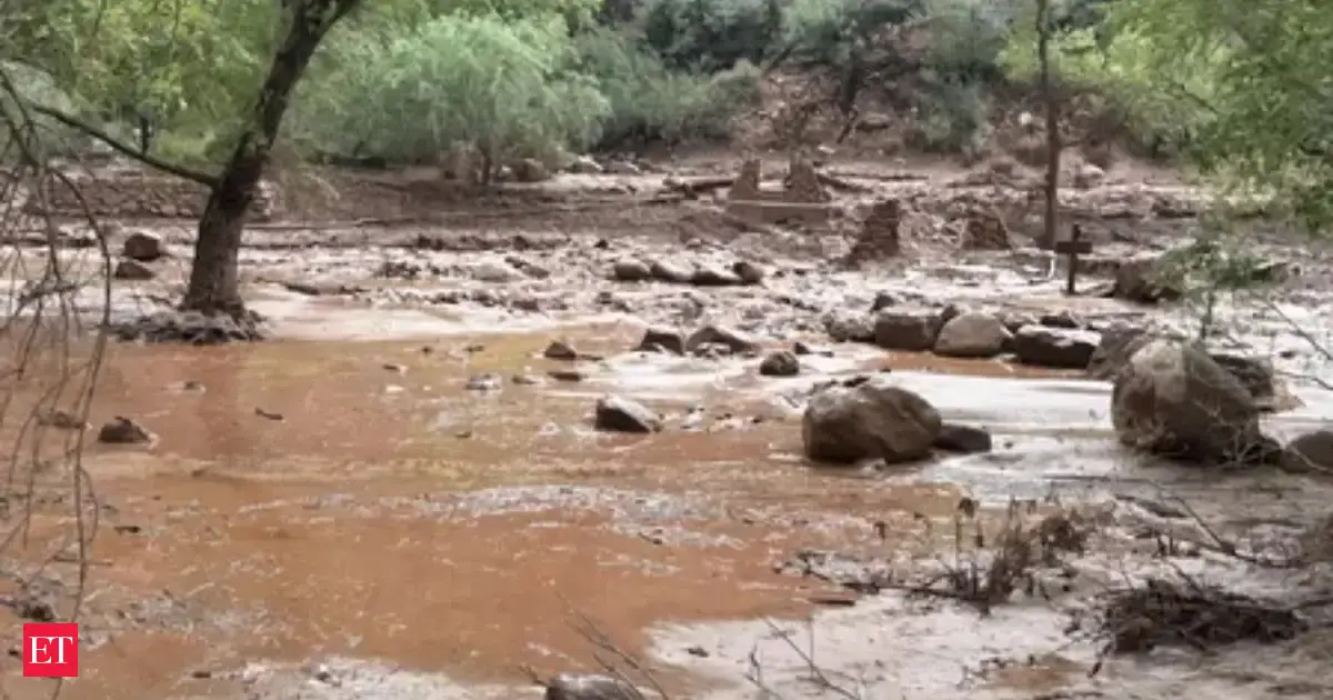 Grand Canyon flood: Warnings issued for Arizona, Utah and Colorado as flash flood leaves 1 dead, 15 missing