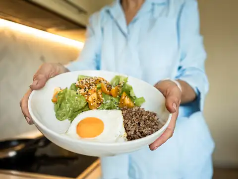 Eat Something Within An Hour Of Waking