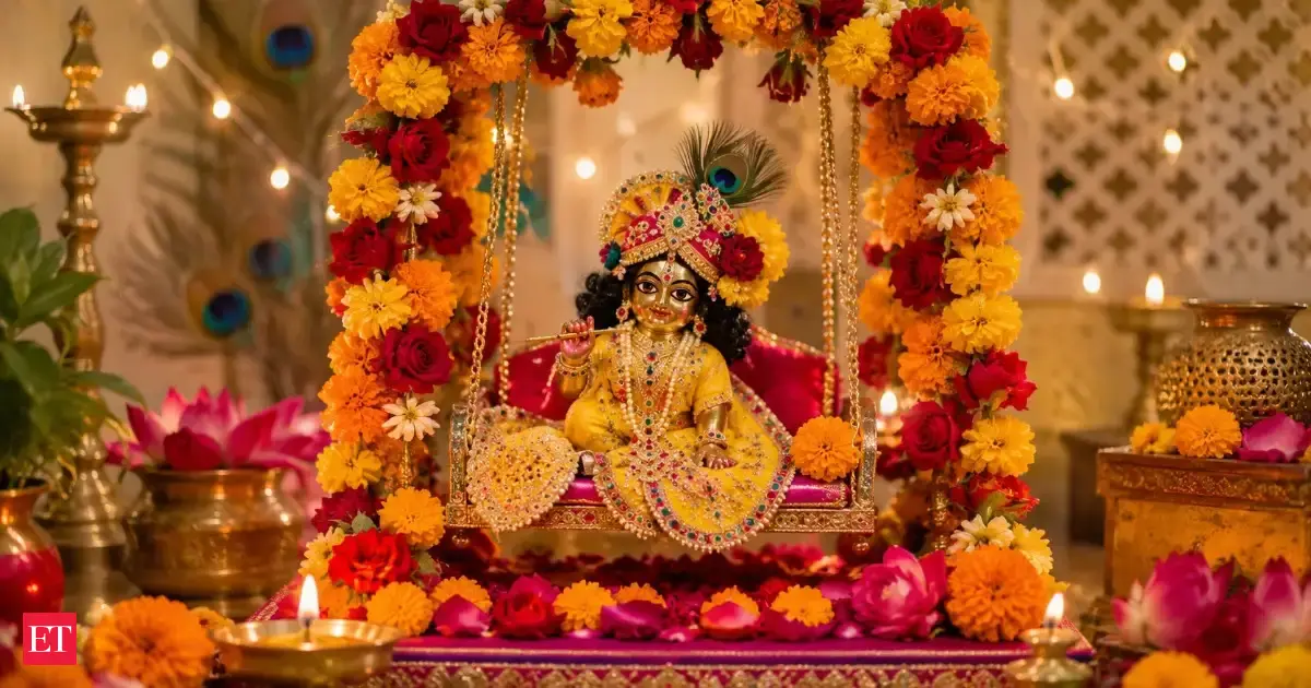 laddu-gopal-decoration-how-to-decorate-laddu-gopal-at-home-for