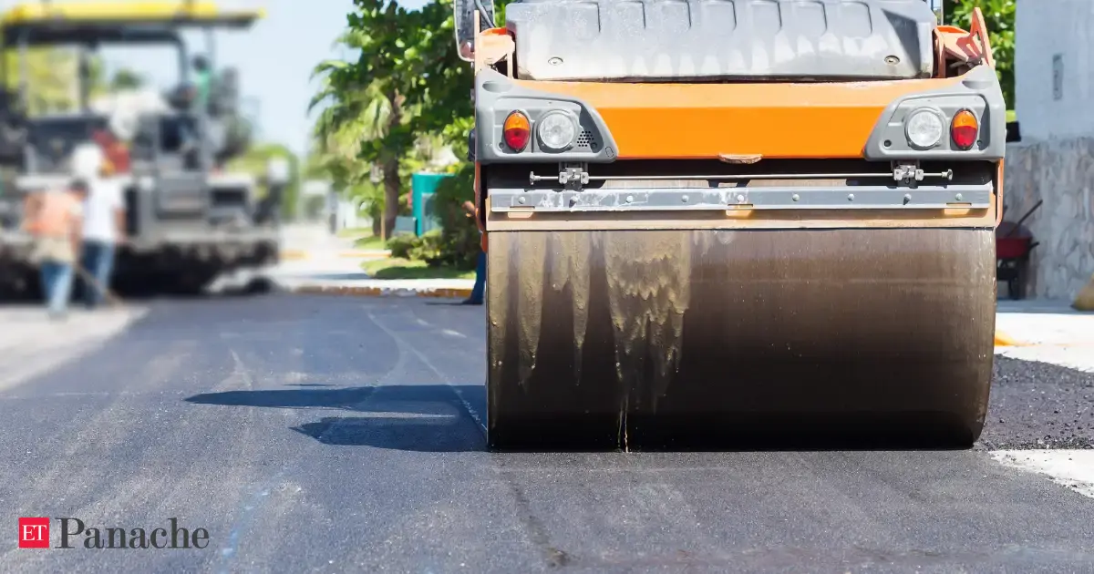 In 2022 Hawaii Used 195000 Plastic Bottles To Rebuild A Road Engineers Found An Alternative Use For Recycling Plastic Wa