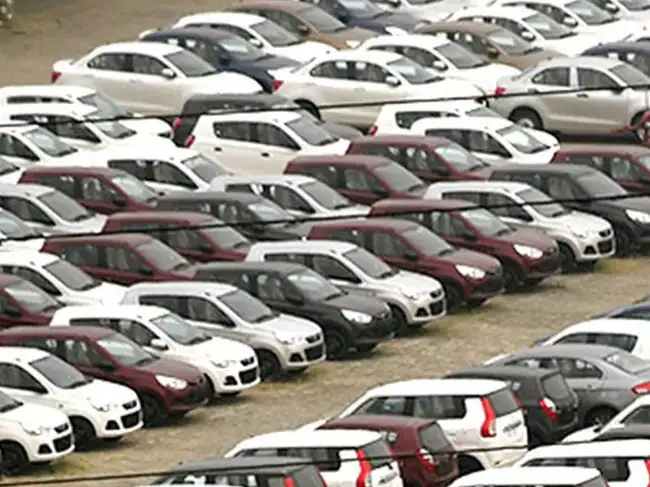 Indian auto leaders and ministers emphasized deepening localization for global supply chain strength