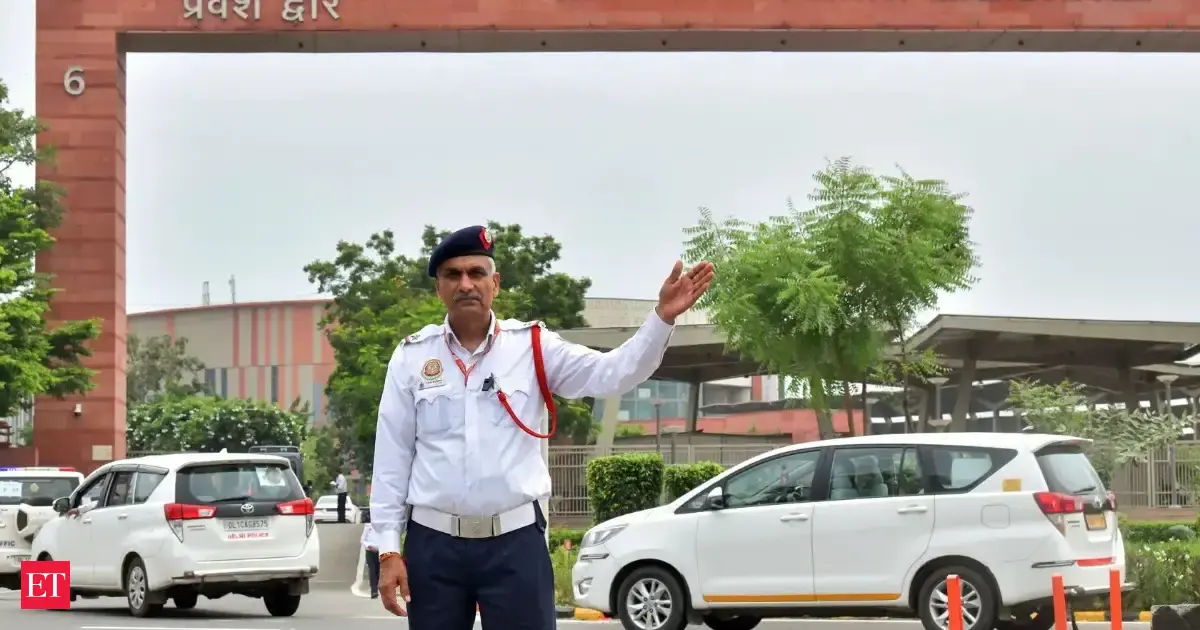 https://img.etimg.com/thumb/msid-133786410,width-1200,height-630,imgsize-158282,overlay-economictimes/articleshow.jpg