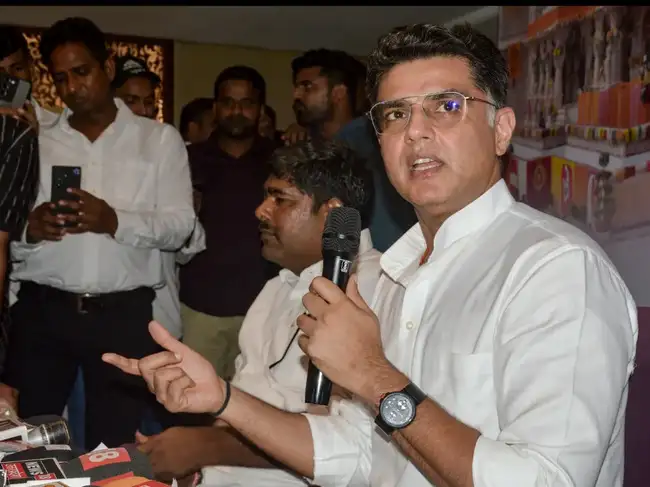 Pilot in driver's seat as Congress looks to avoid crash-landing in Punjab assembly elections