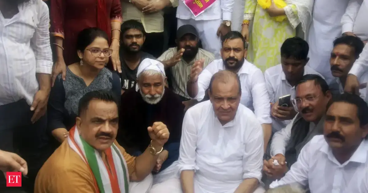 Haldwani 'purification' row: Congress workers protest in Dehradun, MPs to meet President