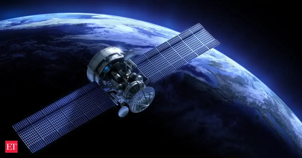 Forget tanks, fighter jets: US, Russia & China are preparing for battles beyond Earth, where destroying one satellite could disrupt an entire military network