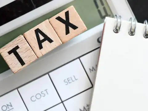 Your departure year can decide your tax bill