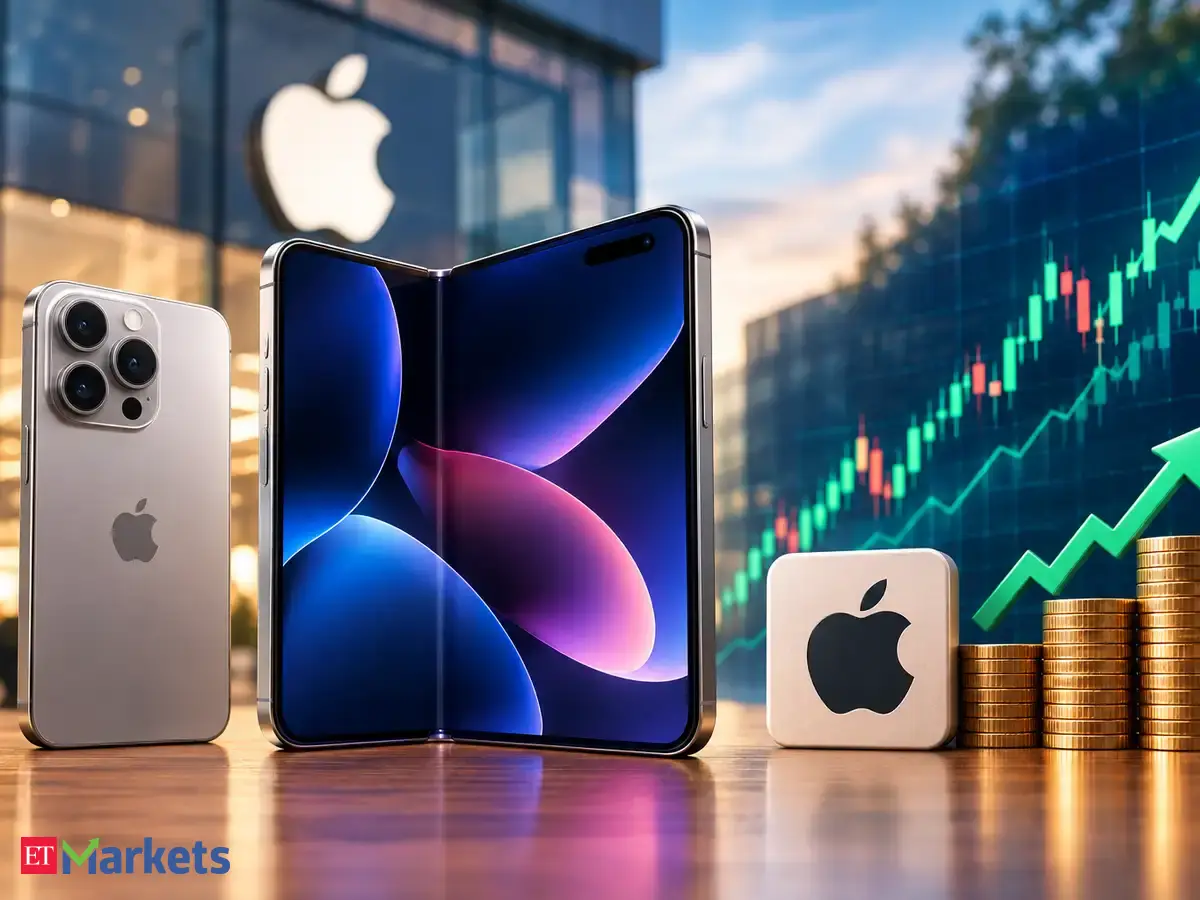 Apple Foldable iPhone Launch May Boost Stock, Analysts Say