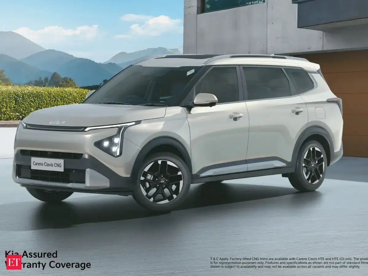 Kia opens bookings for 3 new cars: Carens CNG, Carens Clavis CNG and Carnival Hybrid