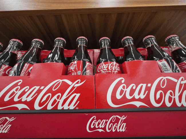 Coca-Cola will not overreact to rivals' pricing strategies in India, CEO Henrique Braun says <br>