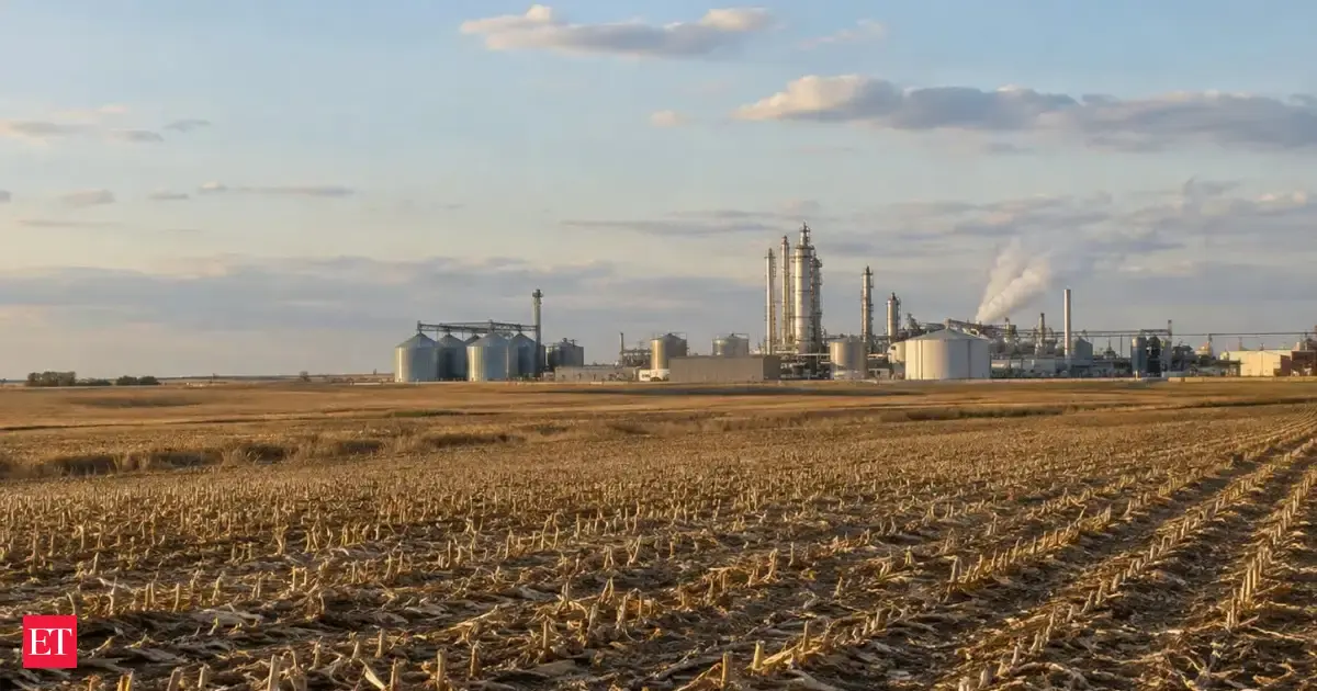 In Kansas, Abengoa built a biorefinery to process 325,000 tons of crop residue a year and produce 25 million gallons of cellulosic ethanol