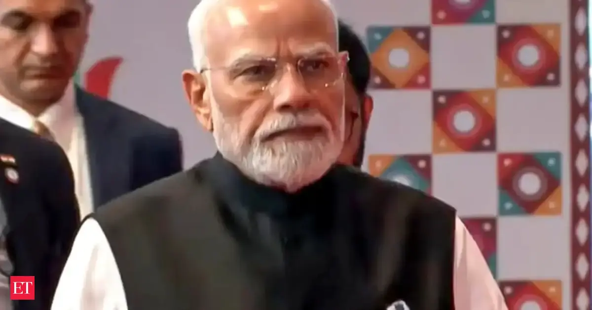 https://img.etimg.com/thumb/msid-134121727,width-1200,height-630,imgsize-55814,overlay-economictimes/articleshow.jpg