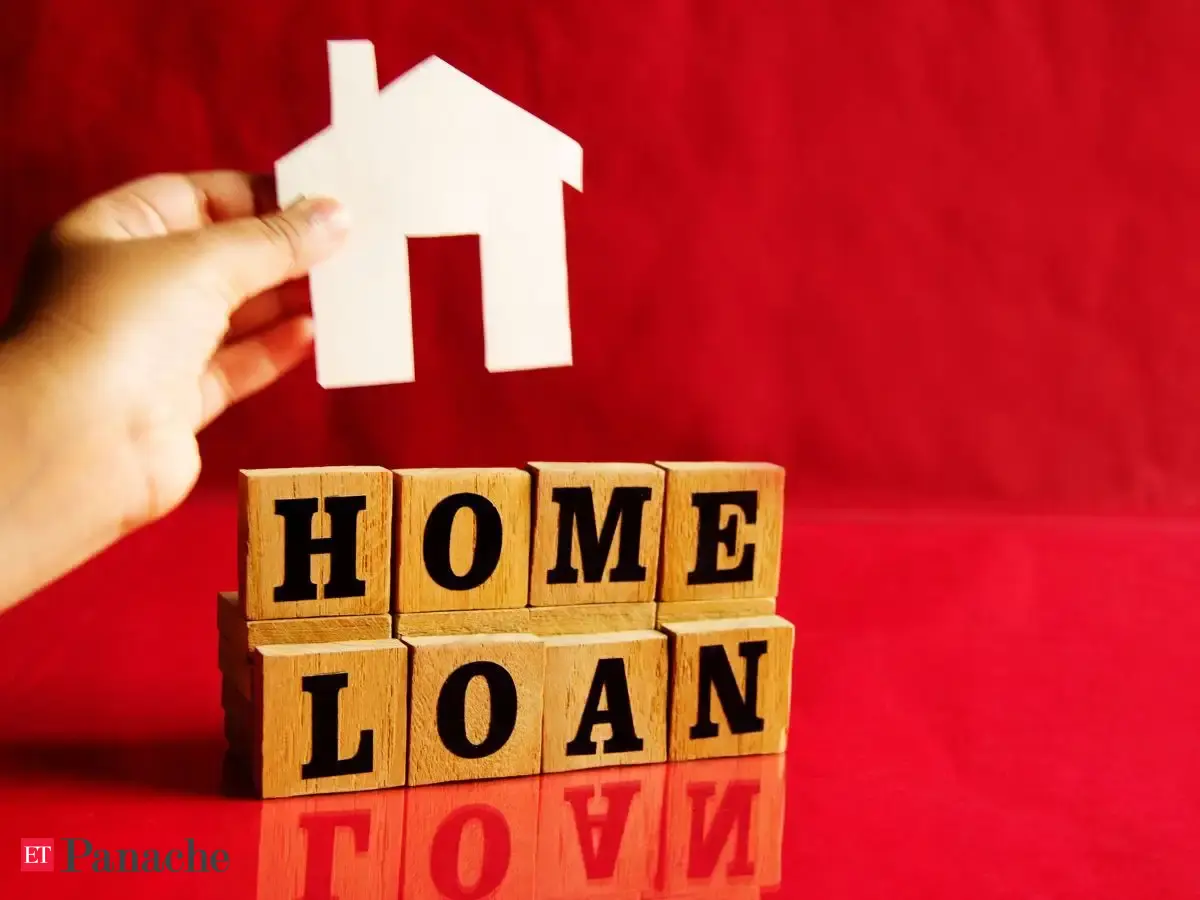 Couple earning Rs 3 lakh per month reject Rs 1.5 lakh EMI: How they avoided a home loan trap, CA explains the math